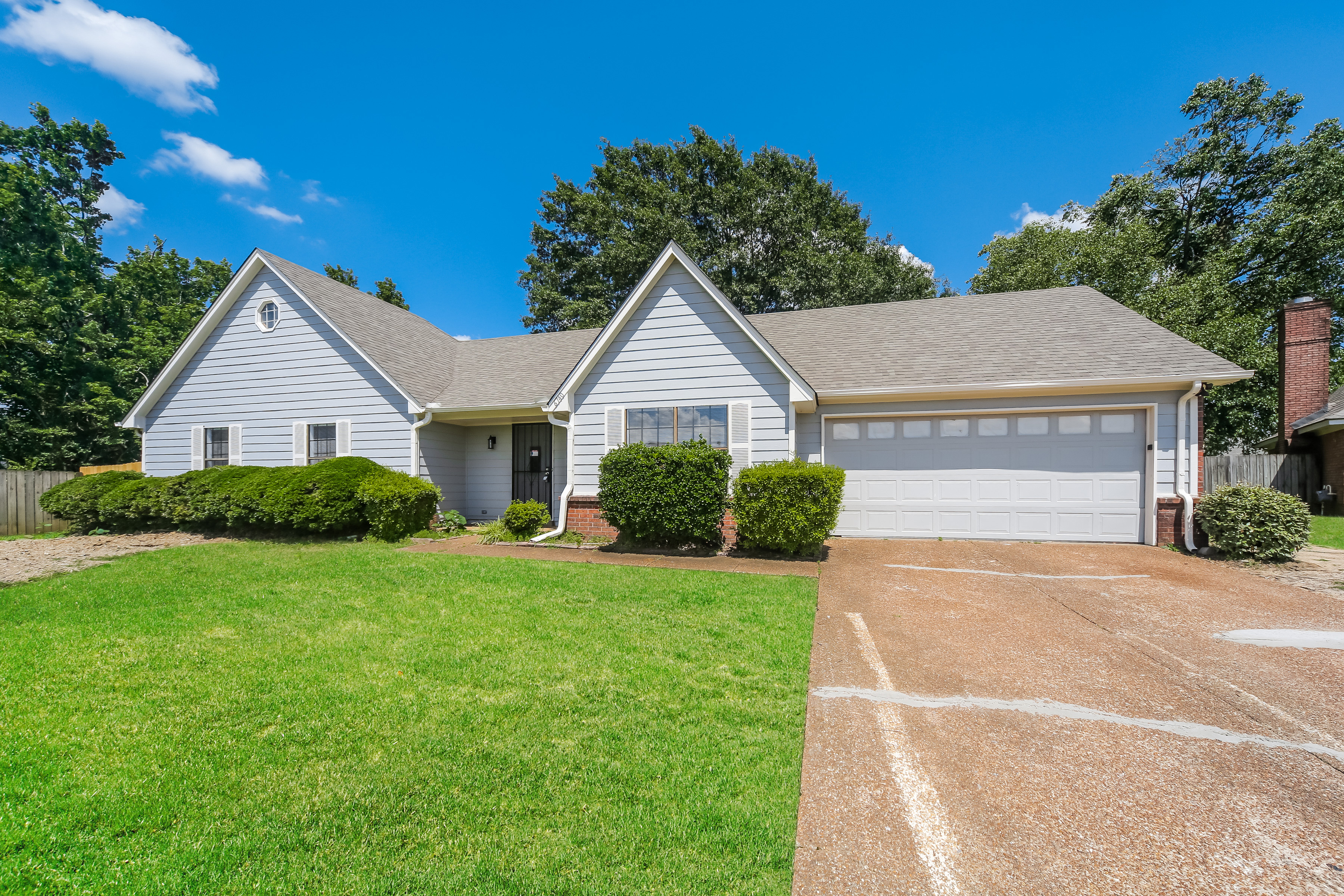 6740 Stewart Forest Cove E Memphis, TN 38141